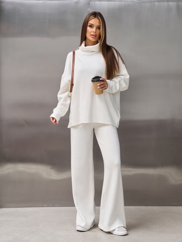 Жіночі костюми ISSA PLUS 15365  XXL молочний