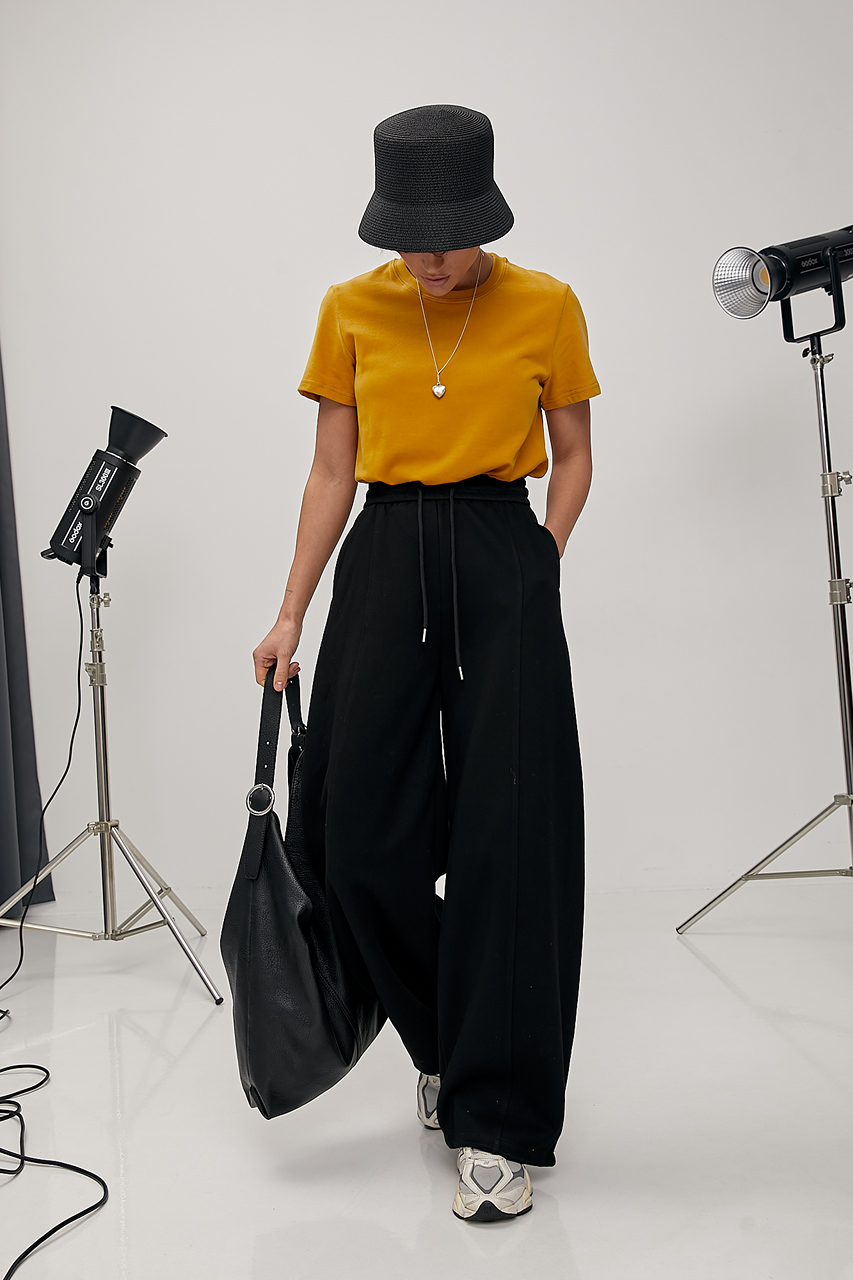 Однотонна трикотажна футболка - гірчичний колір, ONE SIZE 3