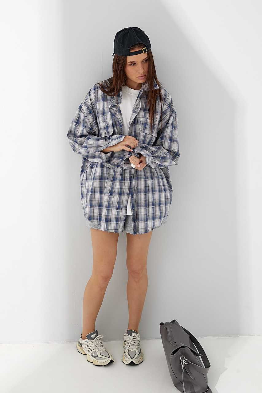 Оверсайз сорочка в клітинку з накладними кишенями - синій колір, ONE SIZE 1