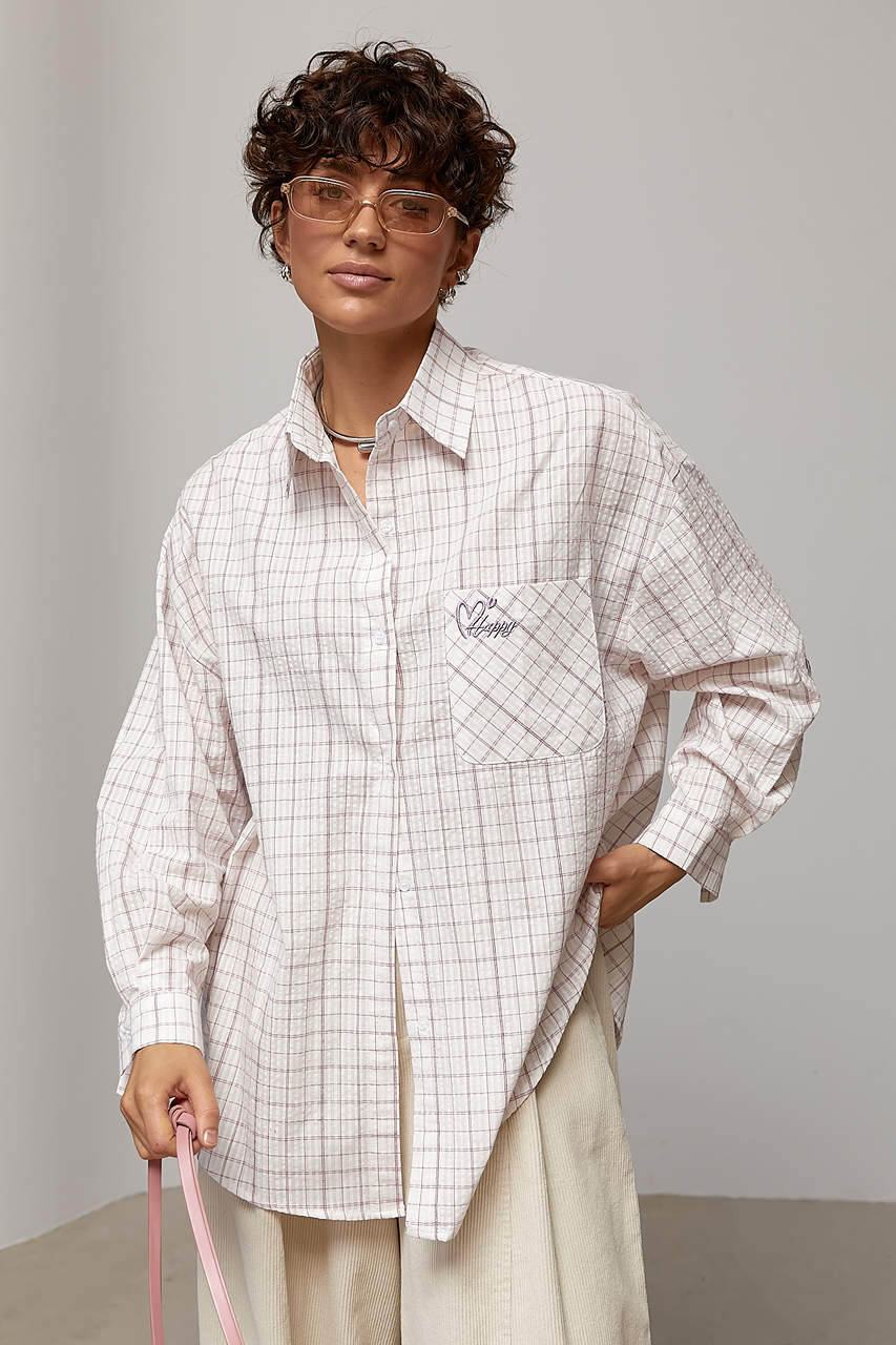 Сорочка в клітинку з вишитим написом на кишені - лавандовий колір, ONE SIZE 1