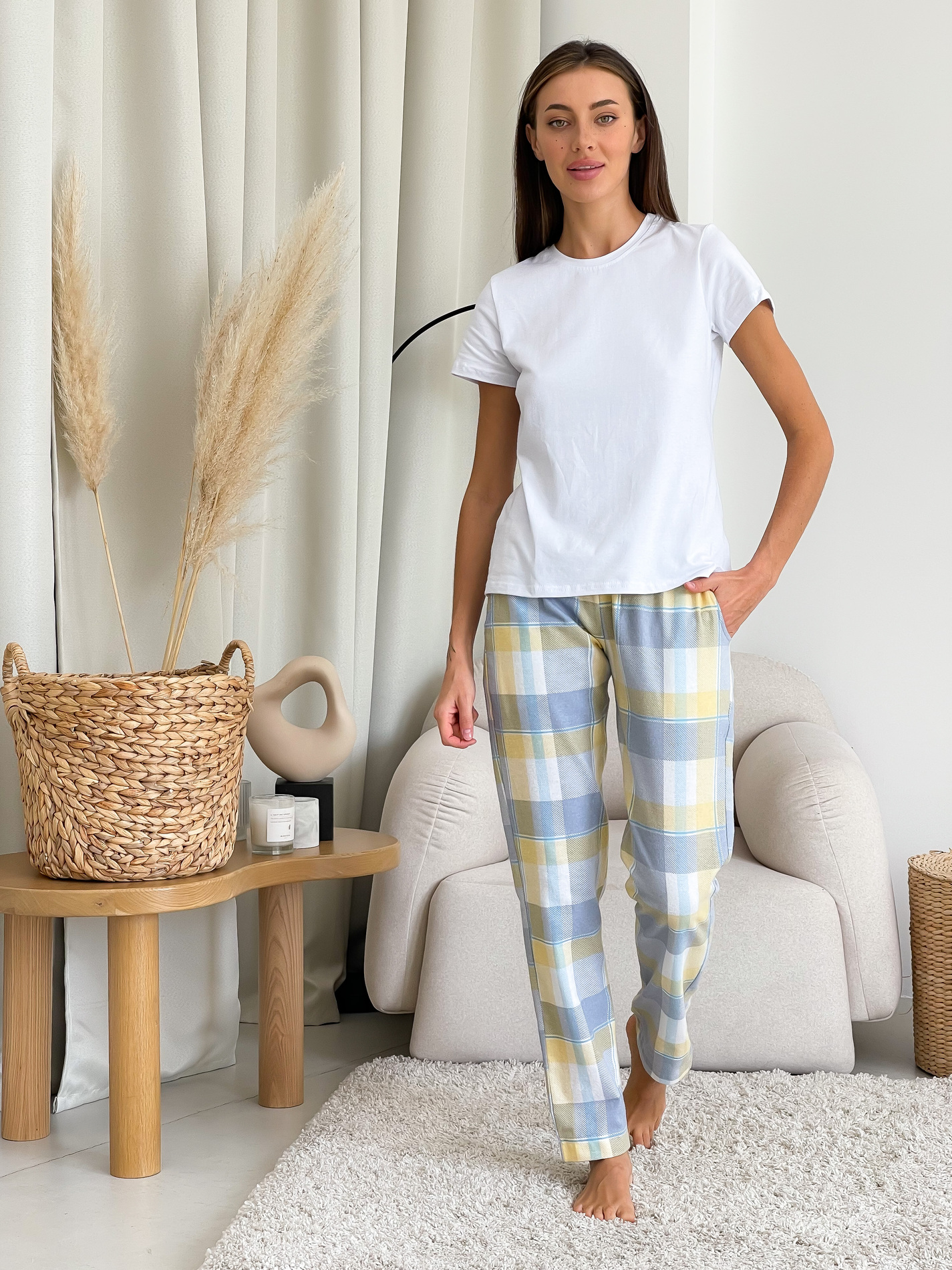 Жіночий Піжамний комплект у клітинку жовто/сірий штани+футболка